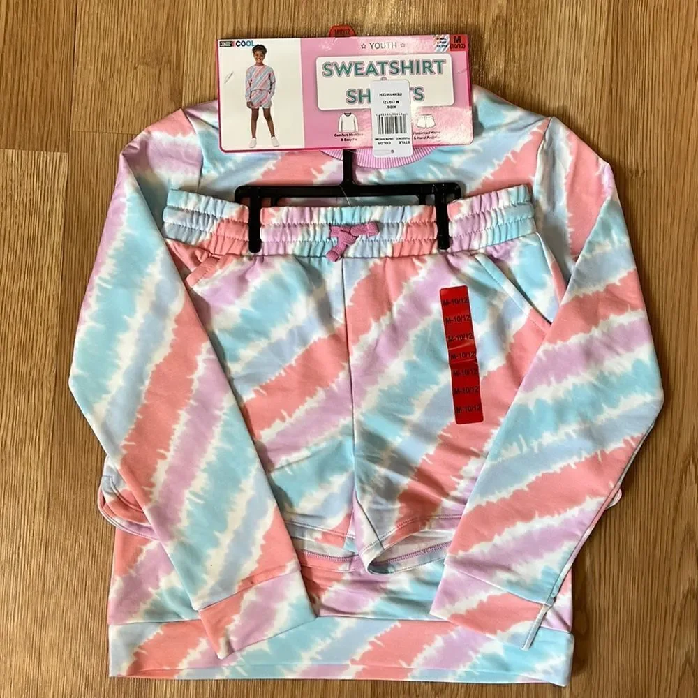 Girl’s Size Medium 10-12 Sweatshirt & Shorts